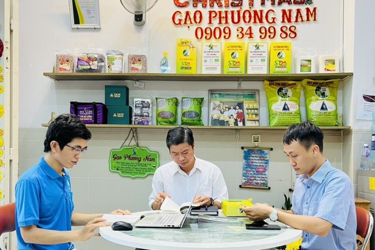 Cửa hàng Gạo ST25 quân 10 - TPHCM 