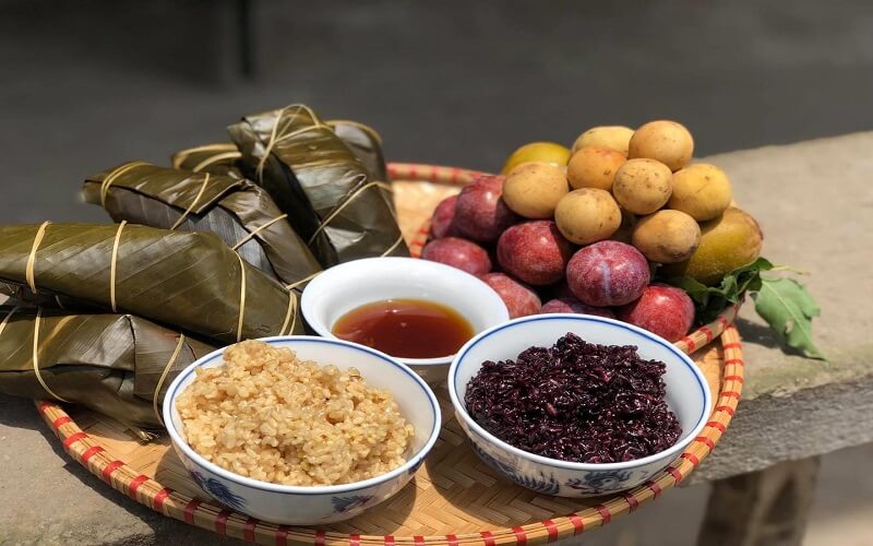 Diệt sâu bọ ngày Tết Đoan Ngọ 