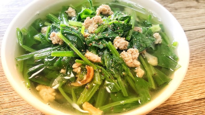Canh rau bó xôi thịt bằm